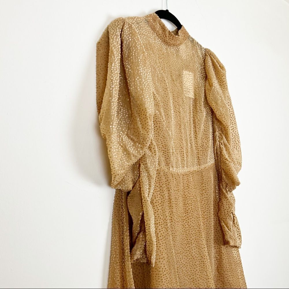 H&M Puff Sleeved Mini Dress in Dark Beige, Size 4 - Picture 6 of 16